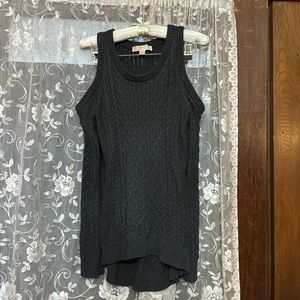 Michael Kors size M.  beautiful gray  sweater excellent condition only used once